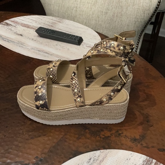 MK Lowry Snake Print Leather Espadrilles - Picture 2 of 4